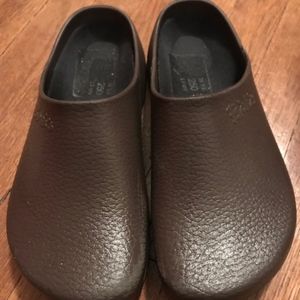 Birkis Unisex Adult Brown Rubber Clogs Mules Sz 39